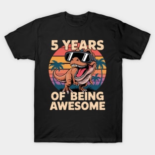 5 Years Awesome T Rex Dinosaur 5th Birthday Dino T-Shirt